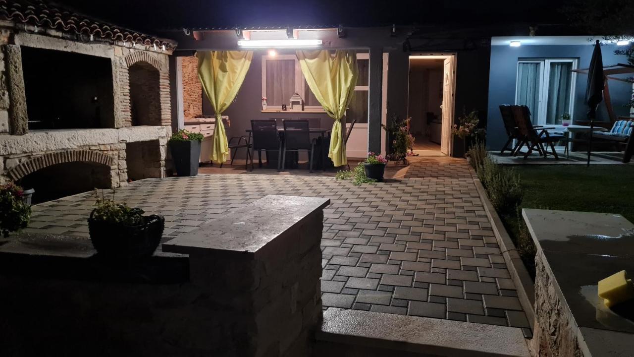 הוילה מדולין A24-House מראה חיצוני תמונה