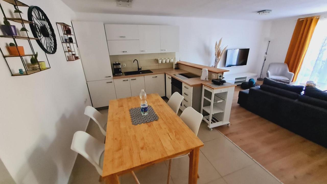 הוילה מדולין A24-House מראה חיצוני תמונה